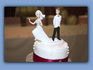 hi_tec_photograpy_wedding_cake_1.jpg